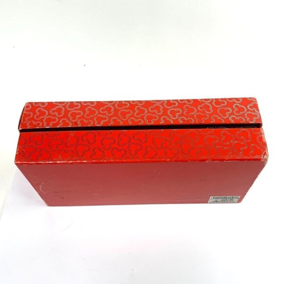 Disney Parks Gift Set of Eight Faux Leather Watch Bands In Presentation Box - Picture 2 of 11